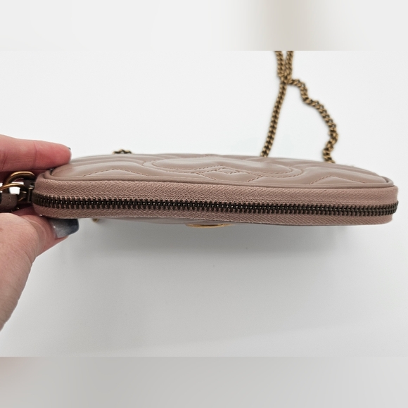 Authentic Gucci GG Marmont Matelasse Leather Mini Chain Bag In Porcelain Rose - Picture 4 of 6